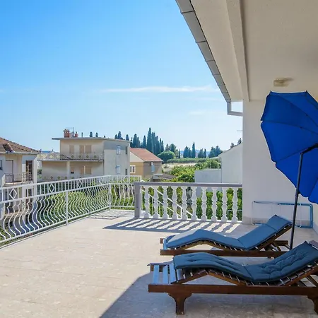 Modern Near With Sea View Terrace And Lounge Area * تروغير